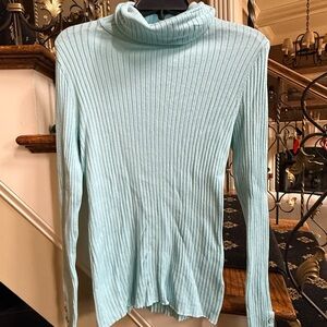 J.McLaughlin Teal EUC Turtleneck sweater. Ribbed. Decorative buttons sleeves. M